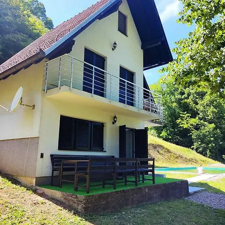 Vakantiehuis Mostanica, Kozarska Dubica *