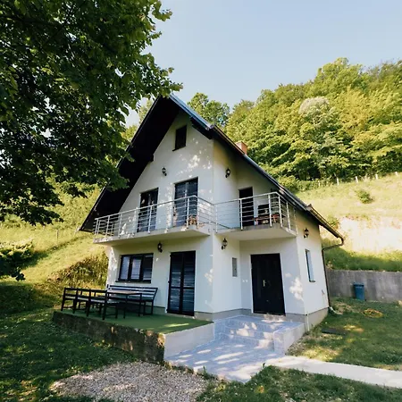 Mostanica, Kozarska Dubica Сasa de vacaciones Gornjoselci