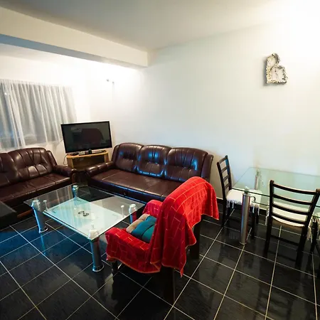 Mostanica, Kozarska Dubica Vakantiehuis